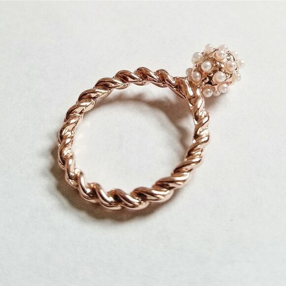 Dainty Pearl Cluster Ring - Picture 3 of 7